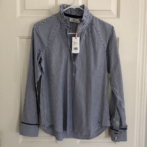 NWT Vineyard Vines Ruffle Neck Blouse